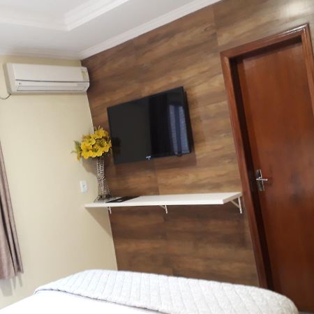 Hotel Loureiro ريو برانكو المظهر الخارجي الصورة